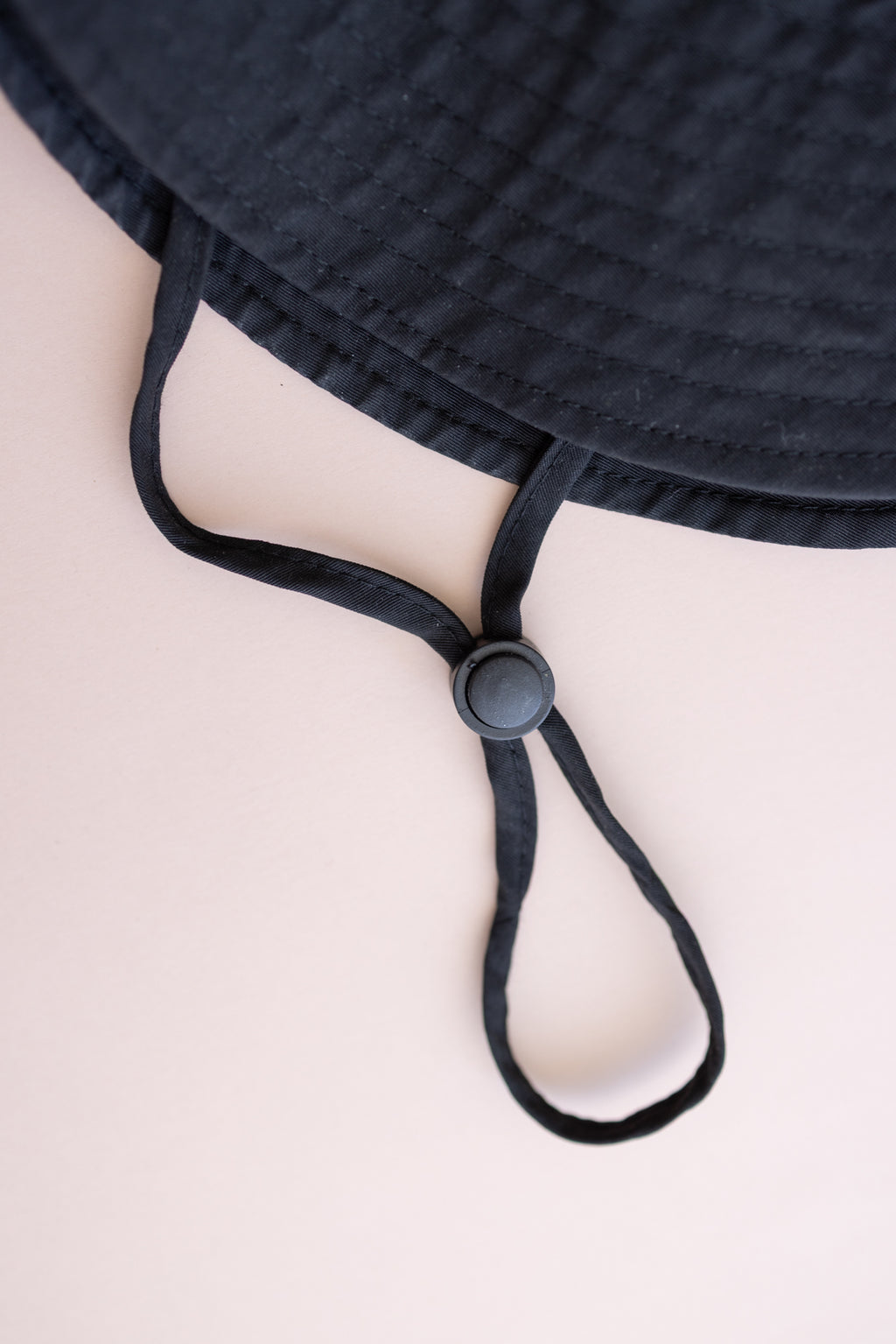 Bucket hat black