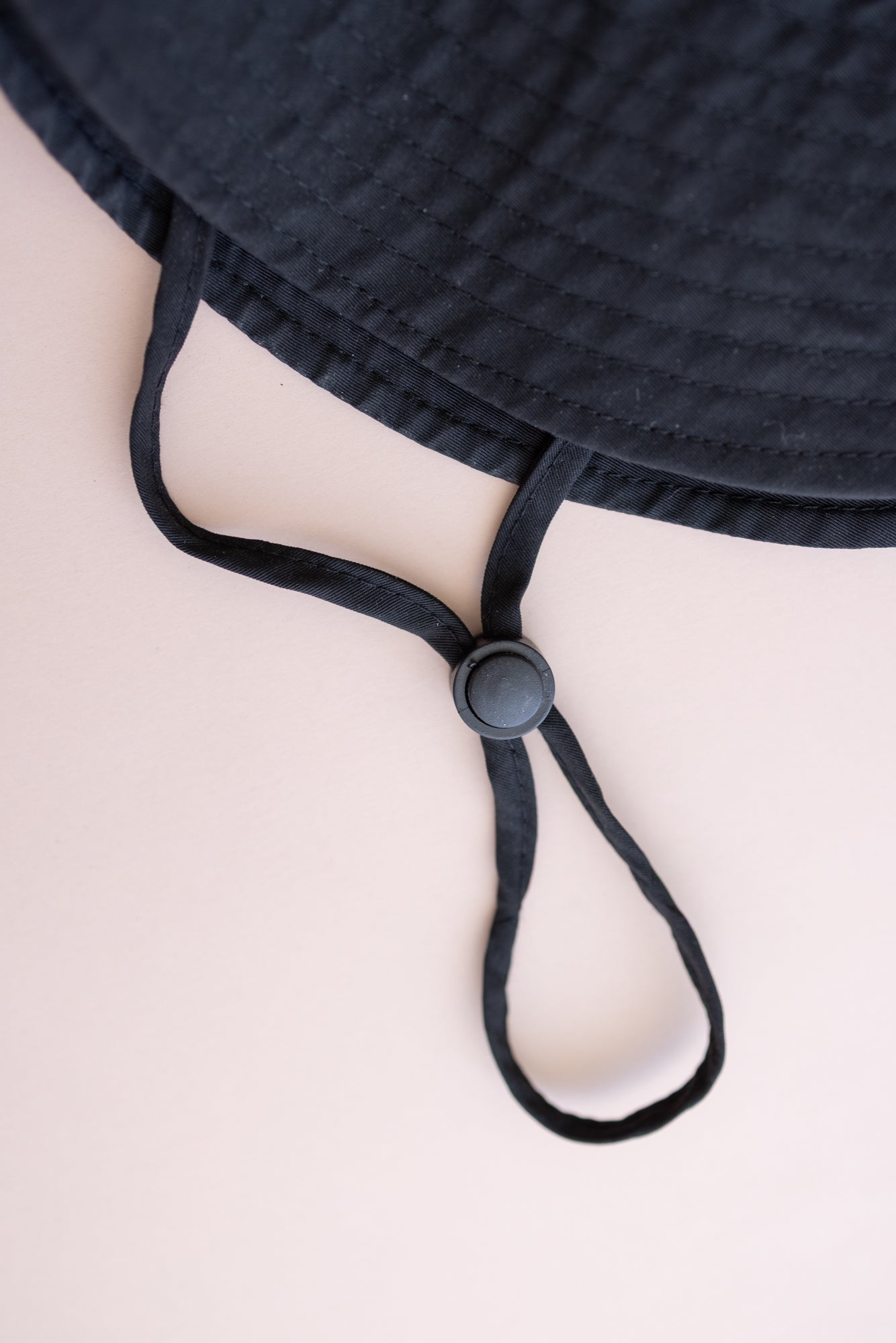 Bucket hat black
