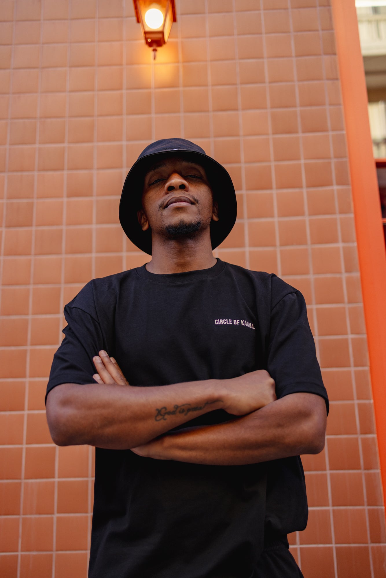 Classics black tee