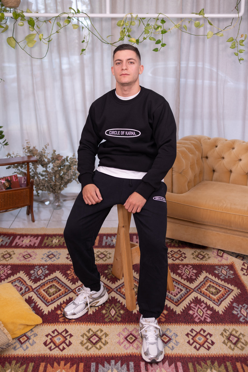 Circle of karma Crewneck