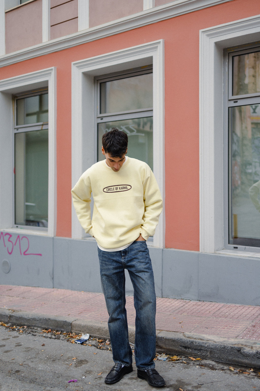 Vintage crewneck butter yellow