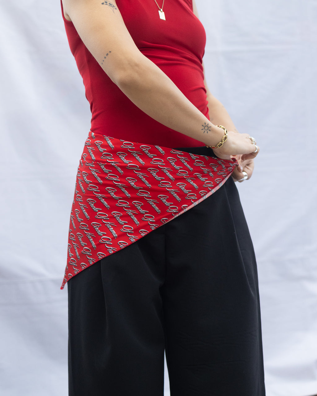 Allover mantili red