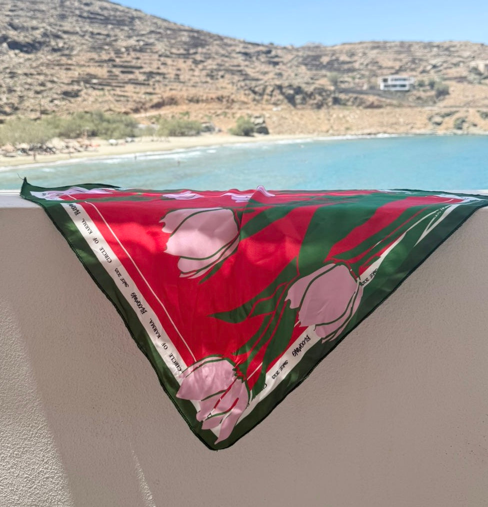 Blooming mantili